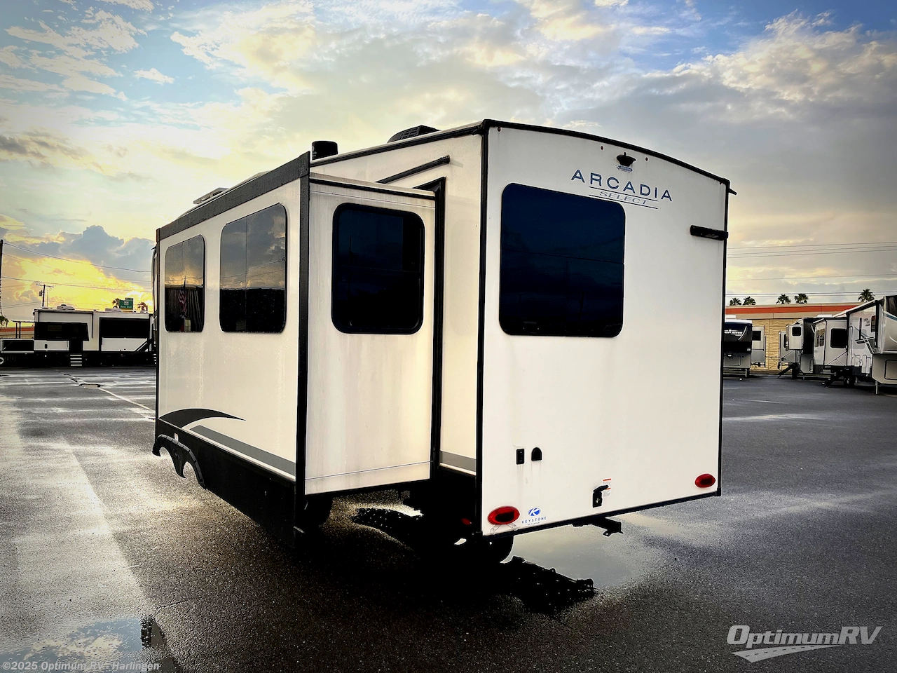 Contact us now about this 2025 Keystone Arcadia Select 24SRE! 2025 Arcadia Select 24SRE by Keystone from Optimum RV - Harlingen in La Feria, Texas