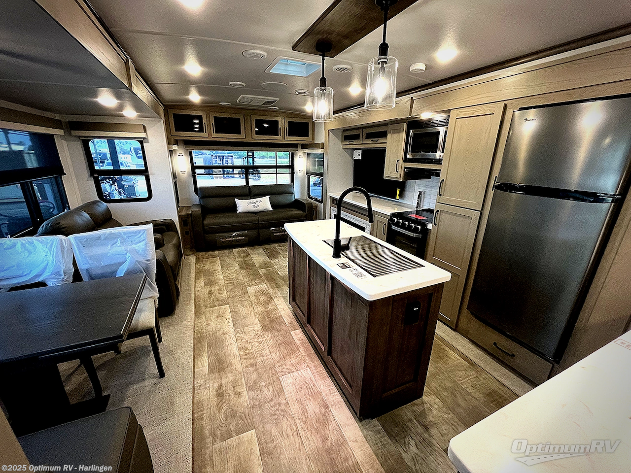 Used 2024 Forest River Flagstaff Classic 832lKRL available in La Feria, Texas