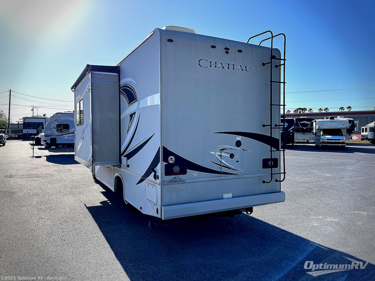 Contact us now about this 2018 Thor Chateau Sprinter 24WS! 2018 Chateau Sprinter 24WS by Thor from Optimum RV - Harlingen in La Feria, Texas