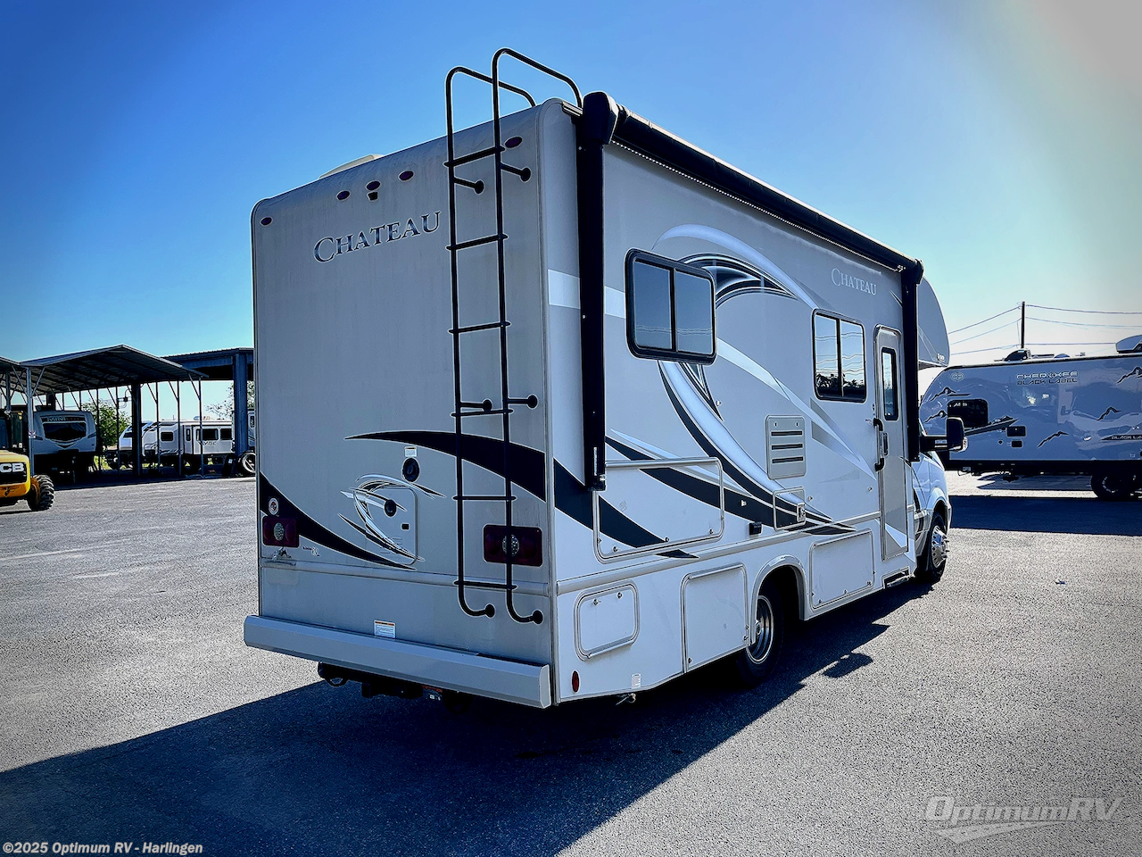 Call now about this 2018 Thor Chateau Sprinter 24WS! 2018 Thor Chateau Sprinter 24WS - Used Class C For Sale by Optimum RV - Harlingen in La Feria, Texas features Awning, Slideout