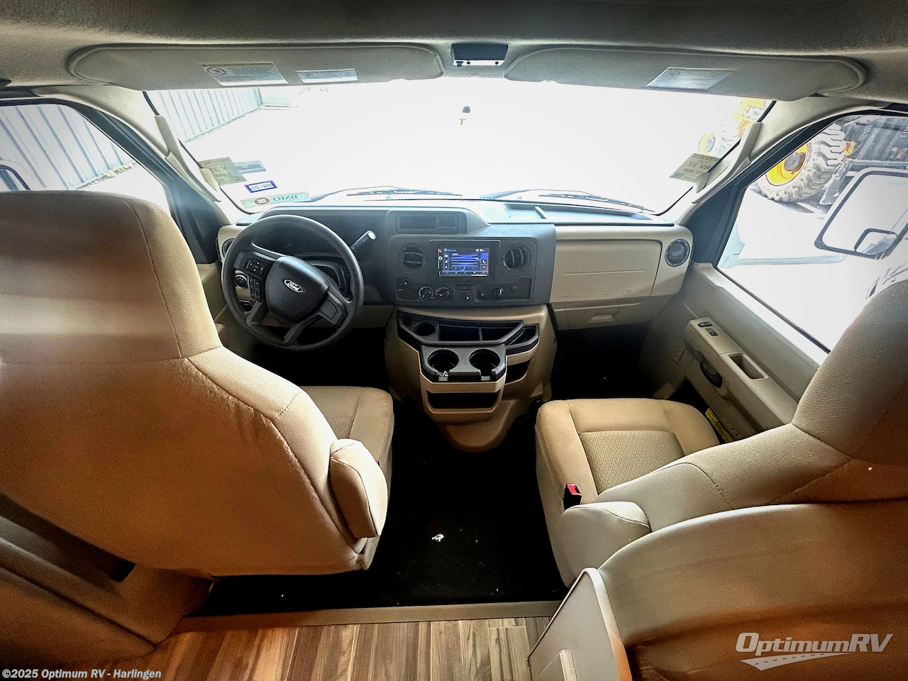 Used 2022 Thor FREEDOM ELITE 27FE available in La Feria, Texas