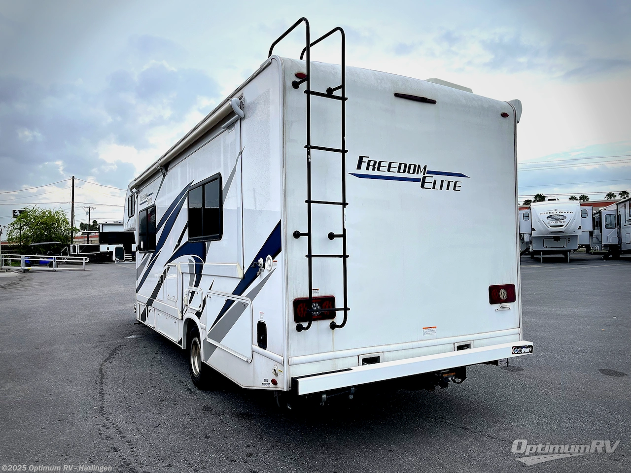 Contact us now about this 2022 Thor FREEDOM ELITE 27FE! 2022 FREEDOM ELITE 27FE by Thor from Optimum RV - Harlingen in La Feria, Texas