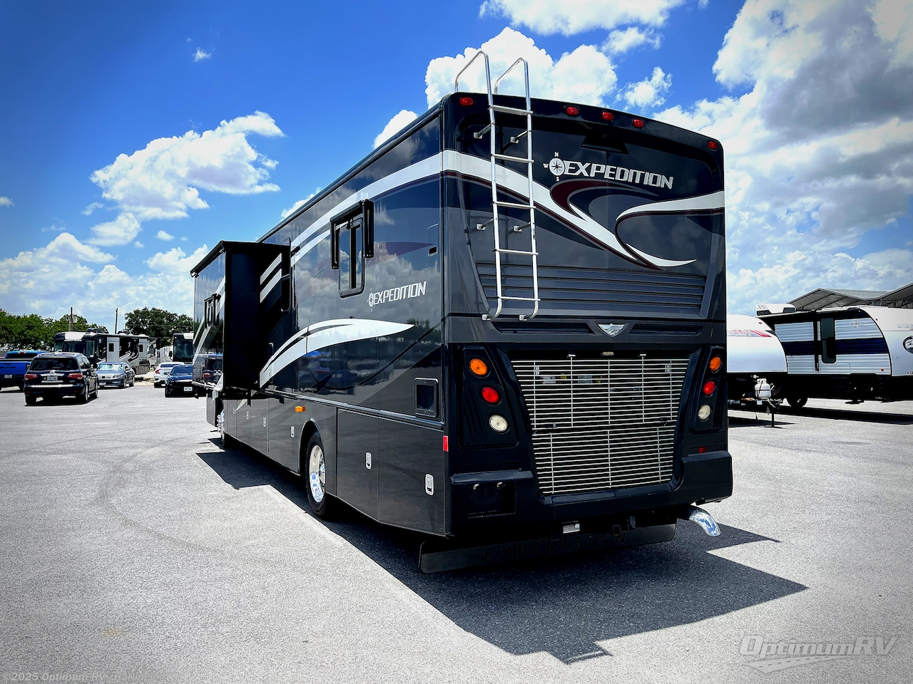 Used 2014 Fleetwood Expedition 38B available in La Feria, Texas