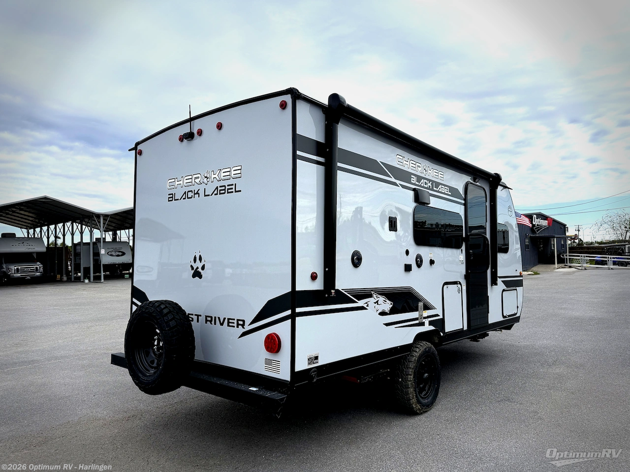 Call now about this 2026 Forest River Cherokee Wolf Pup Black Label 16BHSBL! 2026 Forest River Cherokee Wolf Pup Black Label 16BHSBL - New Travel Trailer For Sale by Optimum RV - Harlingen in La Feria, Texas features Awning