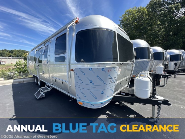 Email now about this 2026 Airstream Flying Cloud 30FB Bunk Twin! New 2026 Airstream Flying Cloud 30FB Bunk Twin available in Colfax, North Carolina