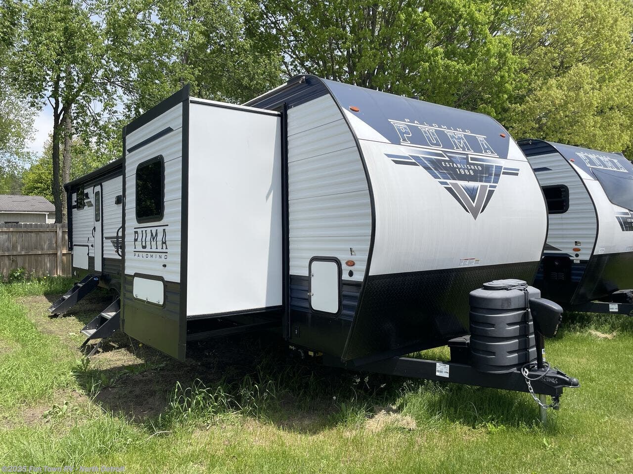 Email now about this 2024 Palomino Puma 32BHQS! New 2024 Palomino Puma 32BHQS available in North Branch, Michigan