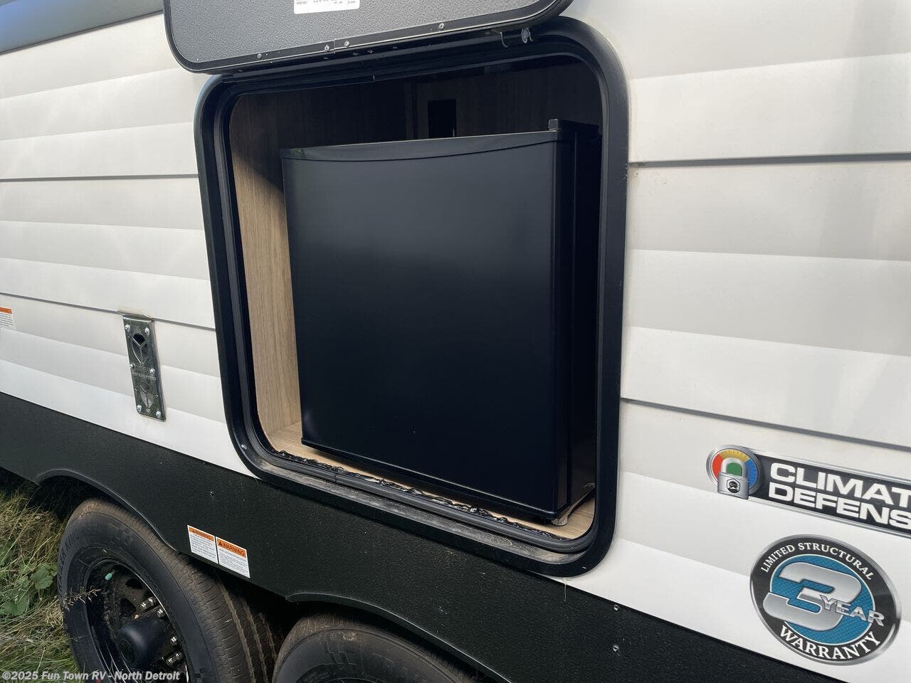 New 2024 Cruiser RV Avenir A-32BH available in North Branch, Michigan