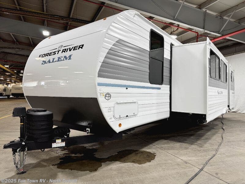 Contact us now about this 2025 Forest River Salem 31KQBTS! 2025 Salem 31KQBTS by Forest River from Fun Town RV - North Detroit in North Branch, Michigan