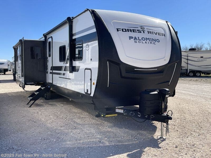 Email now about this 2025 Palomino Solaire ULTRA LITE 3060RKTS! New 2025 Palomino Solaire ULTRA LITE 3060RKTS available in North Branch, Michigan