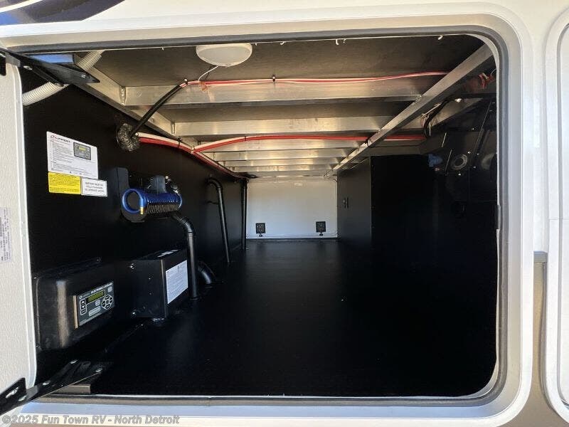 New 2025 Palomino Columbus 383RLH available in North Branch, Michigan