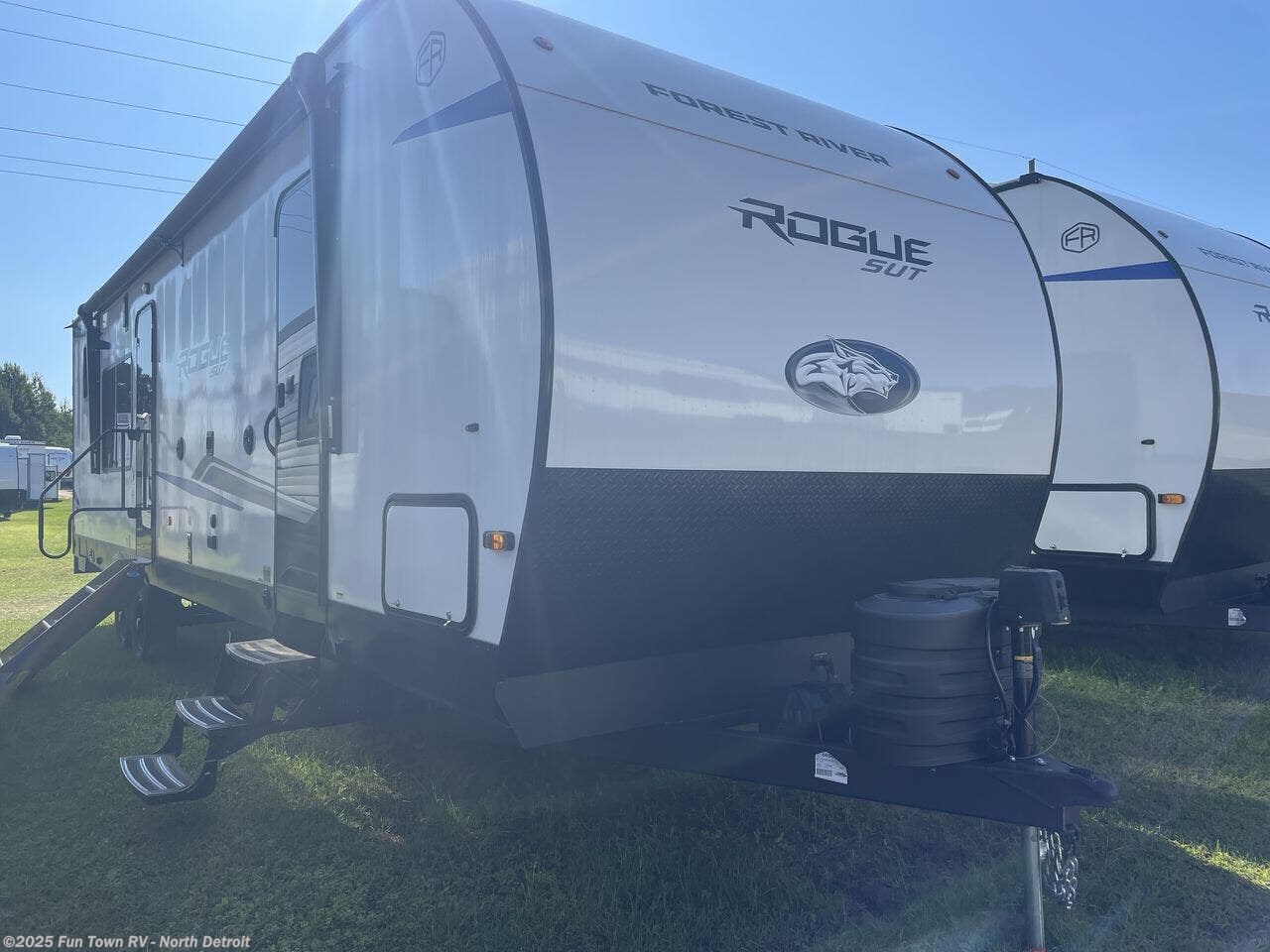 Email now about this 2025 Forest River Vengeance Rogue SUT 29SUT! New 2025 Forest River Vengeance Rogue SUT 29SUT available in North Branch, Michigan