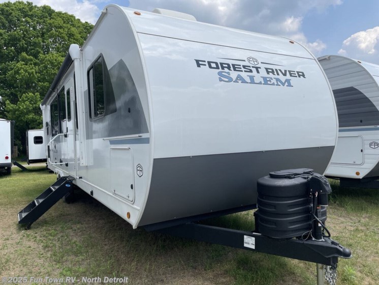 Email now about this 2025 Forest River Salem 29VIEWX! New 2025 Forest River Salem 29VIEWX available in North Branch, Michigan