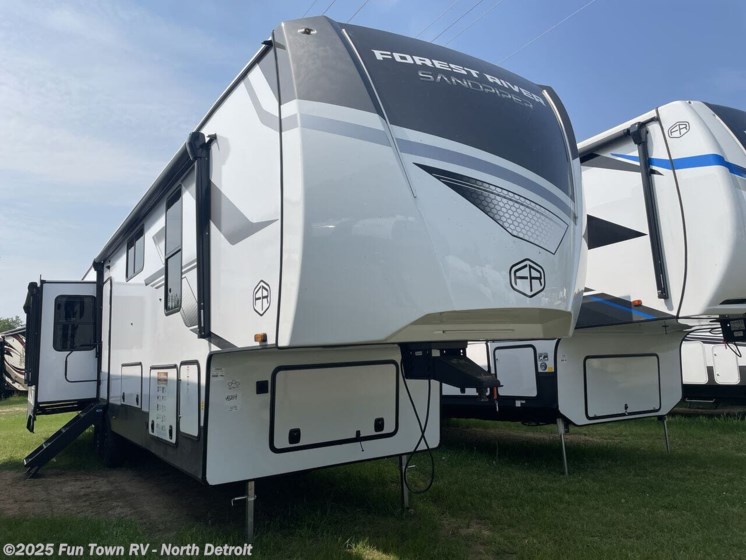 Email now about this 2025 Forest River Sandpiper 4003MB! New 2025 Forest River Sandpiper 4003MB available in North Branch, Michigan