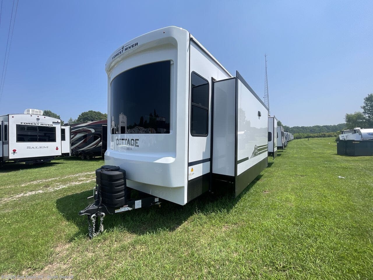Contact us now about this 2025 Forest River Cedar Creek Cottage 40CCK! 2025 Cedar Creek Cottage 40CCK by Forest River from Fun Town RV - North Detroit in North Branch, Michigan