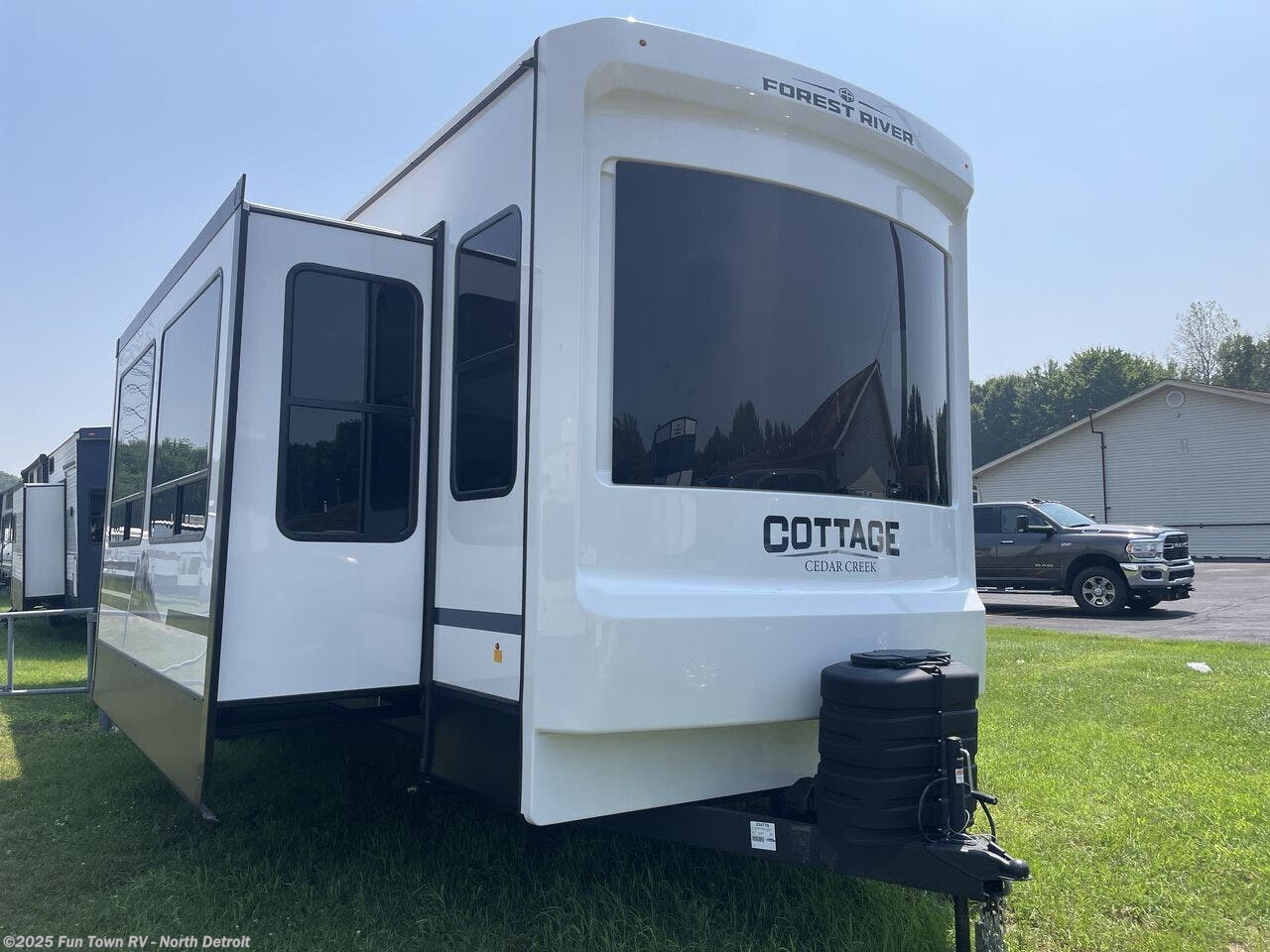 Call now about this 2025 Forest River Cedar Creek Cottage 40CCK! 2025 Forest River Cedar Creek Cottage 40CCK - New Destination Trailer For Sale by Fun Town RV - North Detroit in North Branch, Michigan