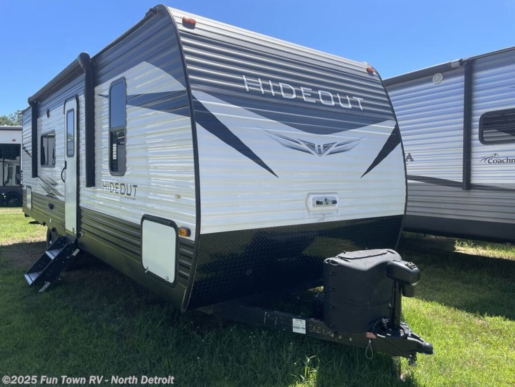 Email now about this 2021 Keystone Hideout 262BH! Used 2021 Keystone Hideout 262BH available in North Branch, Michigan