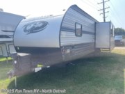 Contact us now about this 2019 Forest River Cherokee 274RK! 2019 Cherokee 274RK by Forest River from Fun Town RV - North Detroit in North Branch, Michigan