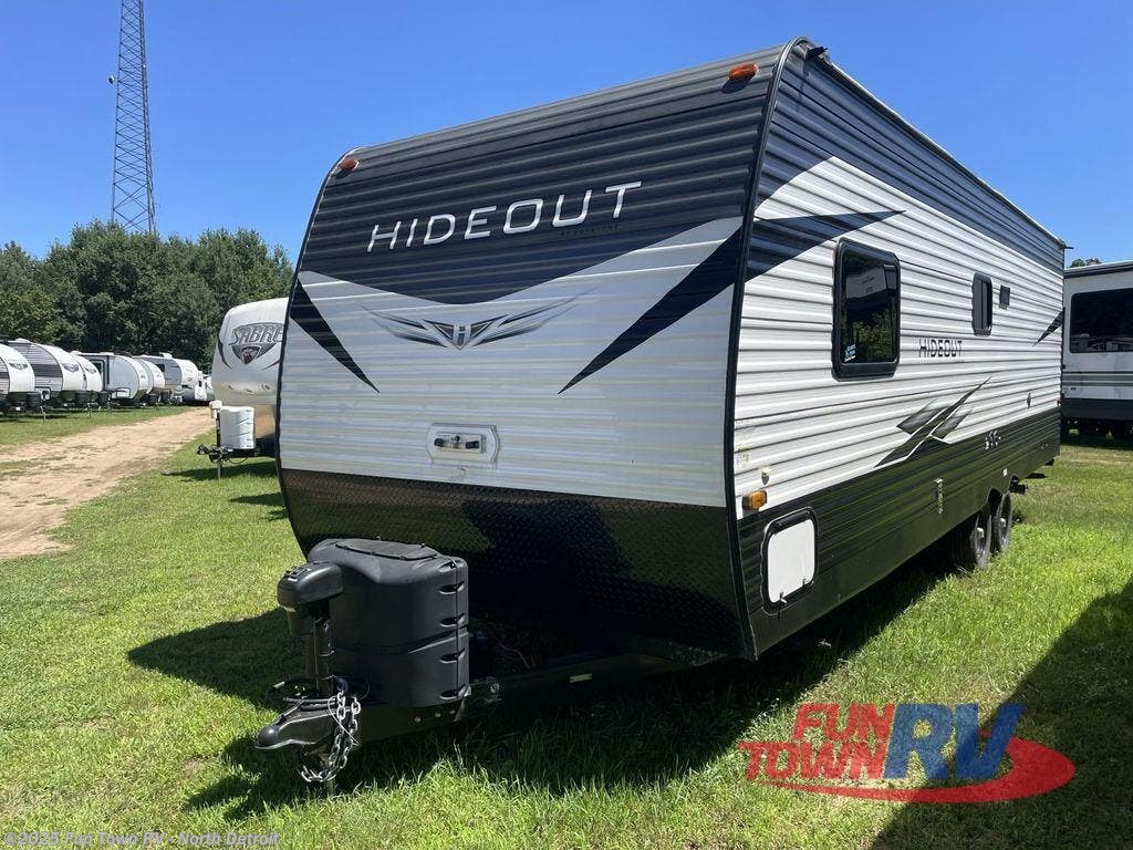 Used 2021 Keystone Hideout 262BH available in North Branch, Michigan