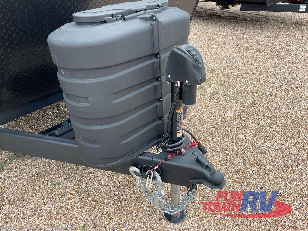 New 2025 Palomino Puma 32BH2B available in North Branch, Michigan