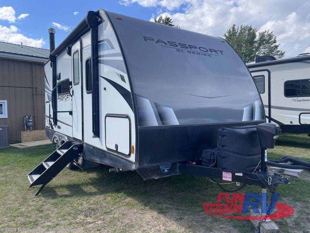 Email now about this 2022 Keystone Passport 189RB! Used 2022 Keystone Passport 189RB available in North Branch, Michigan