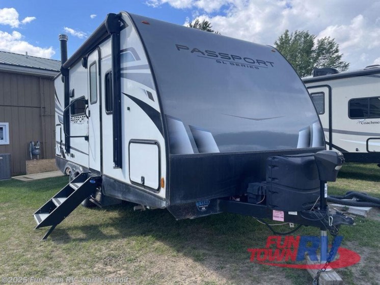 Email now about this 2022 Keystone Passport 189RB! Used 2022 Keystone Passport 189RB available in North Branch, Michigan