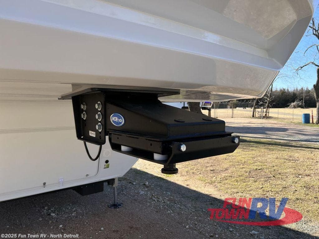 New 2025 Palomino Columbus 383RLH available in North Branch, Michigan