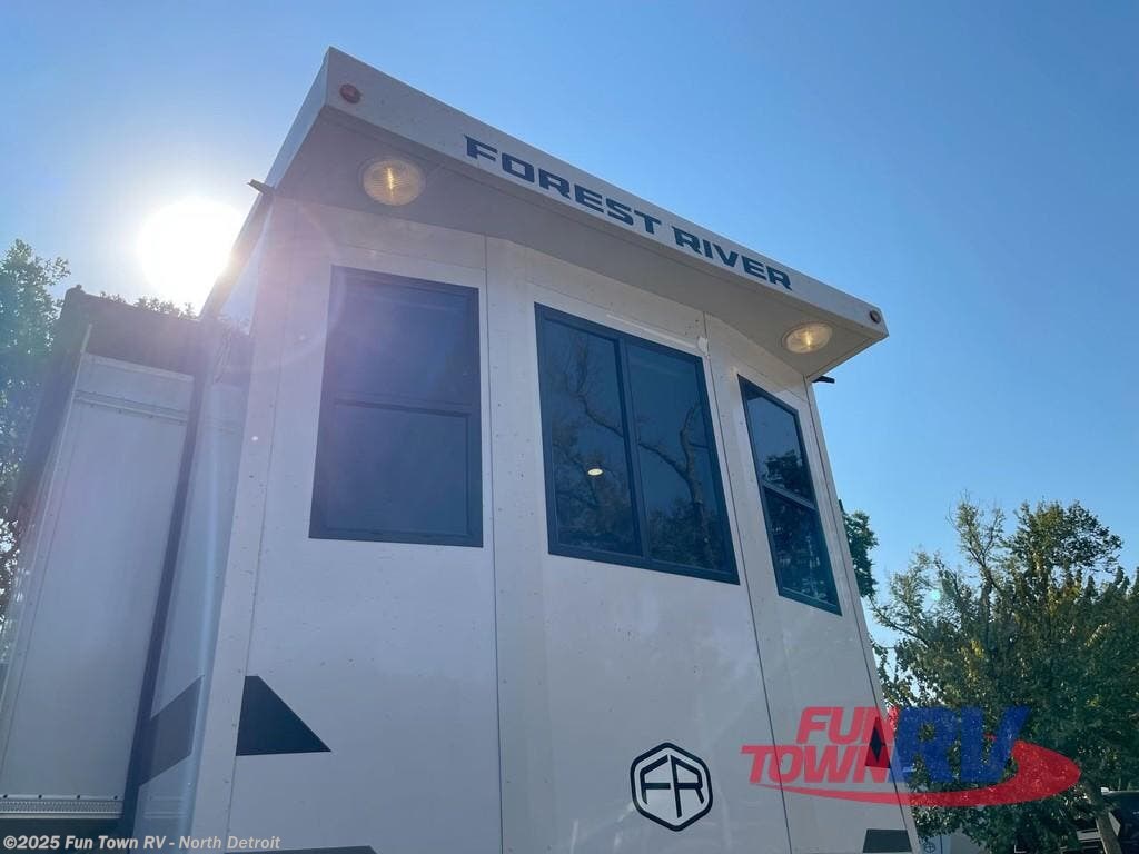 Contact us now about this 2025 Forest River Salem Hemisphere ROOST43! 2025 Salem Hemisphere ROOST43 by Forest River from Fun Town RV - North Detroit in North Branch, Michigan