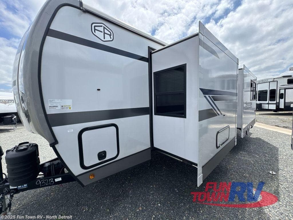 Contact us now about this 2025 Forest River Salem Hemisphere 265BSRB! 2025 Salem Hemisphere 265BSRB by Forest River from Fun Town RV - North Detroit in North Branch, Michigan