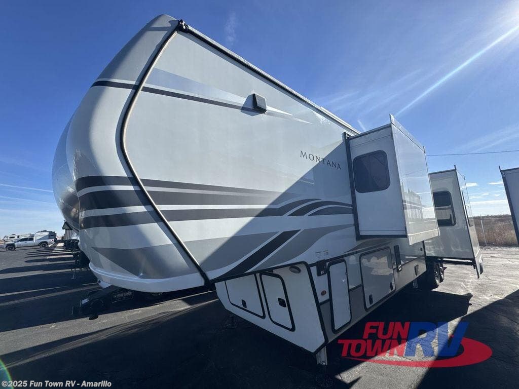 Contact us now about this 2024 Keystone Montana 3901RK! 2024 Montana 3901RK by Keystone from Fun Town RV - Amarillo in Amarillo, Texas