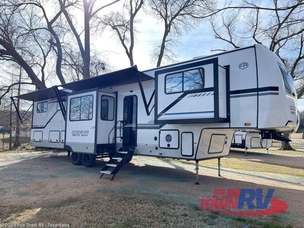 Email now about this 2025 Forest River Cherokee Arctic Wolf Suite 3950! New 2025 Forest River Cherokee Arctic Wolf Suite 3950 available in Texarkana, Arkansas