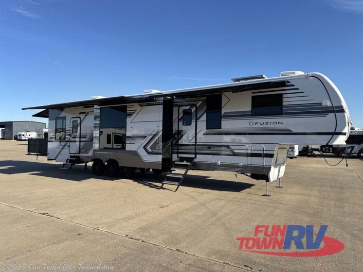 Email now about this 2026 Keystone Fuzion 442! New 2026 Keystone Fuzion 442 available in Texarkana, Arkansas