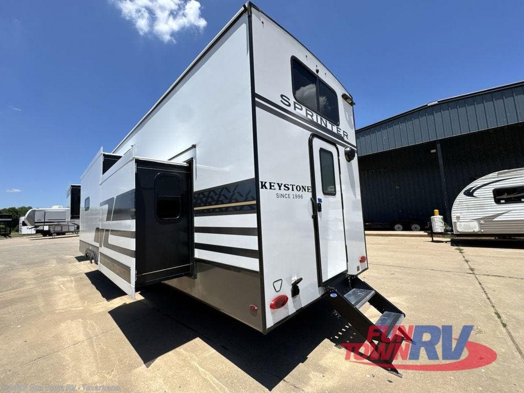New 2026 Keystone Sprinter 3920DSL available in Texarkana, Arkansas
