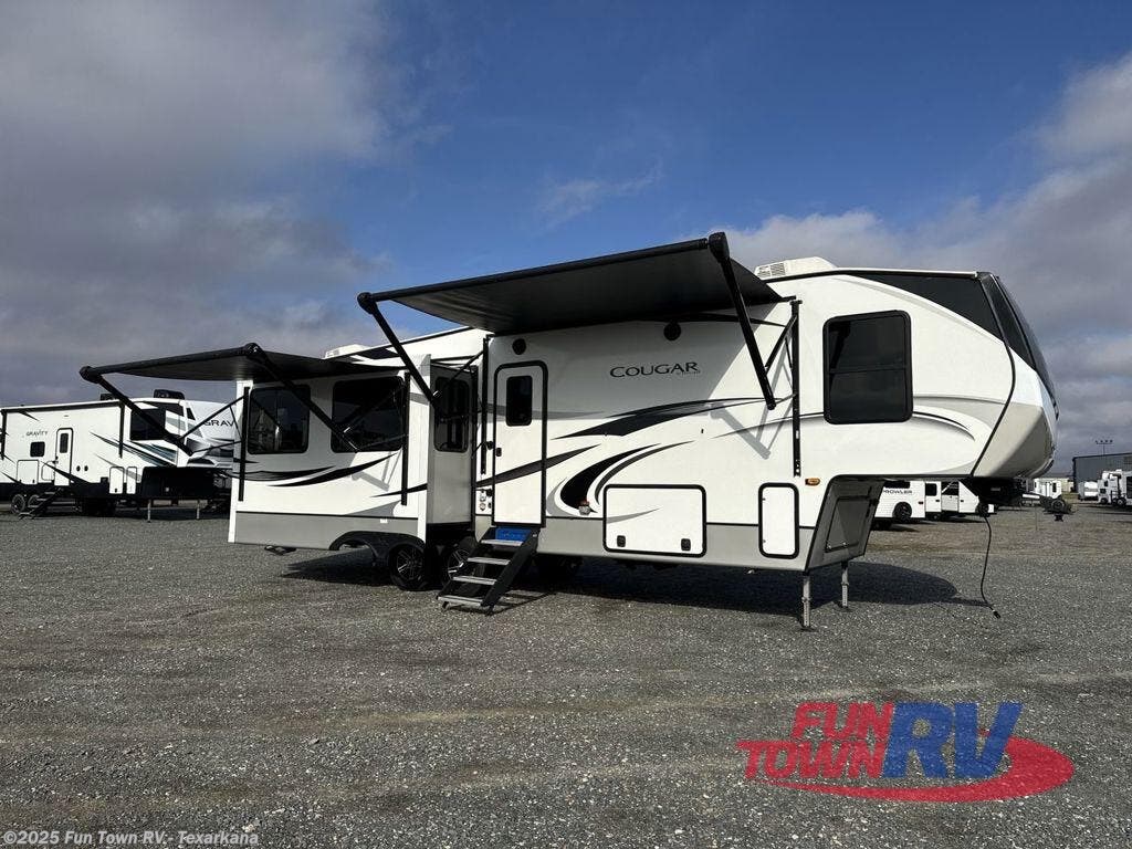 Email now about this 2021 Keystone Cougar 316RLS! Used 2021 Keystone Cougar 316RLS available in Texarkana, Arkansas