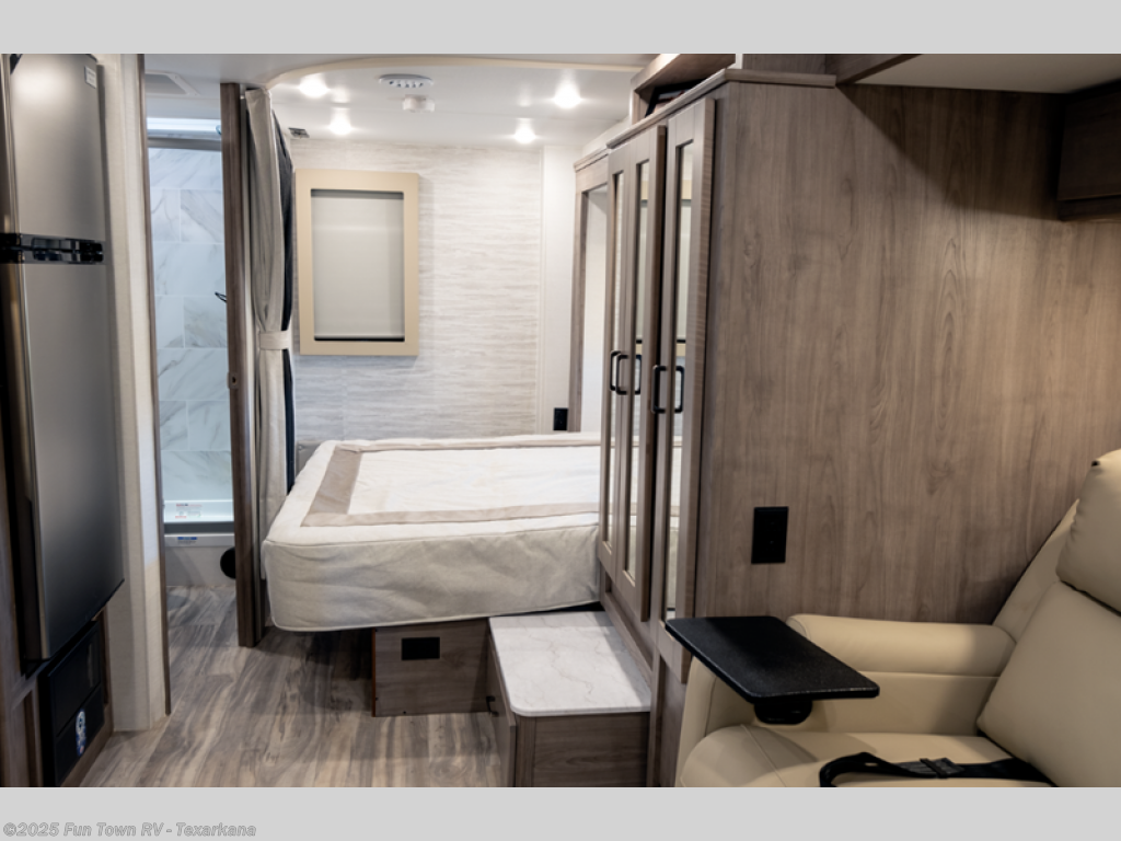 New 2026 Gulf Stream Yellowstone Y5245 available in Texarkana, Arkansas