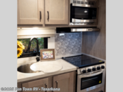 Contact us now about this 2026 Gulf Stream Yellowstone Y5245! 2026 Yellowstone Y5245 by Gulf Stream from Fun Town RV - Texarkana in Texarkana, Arkansas