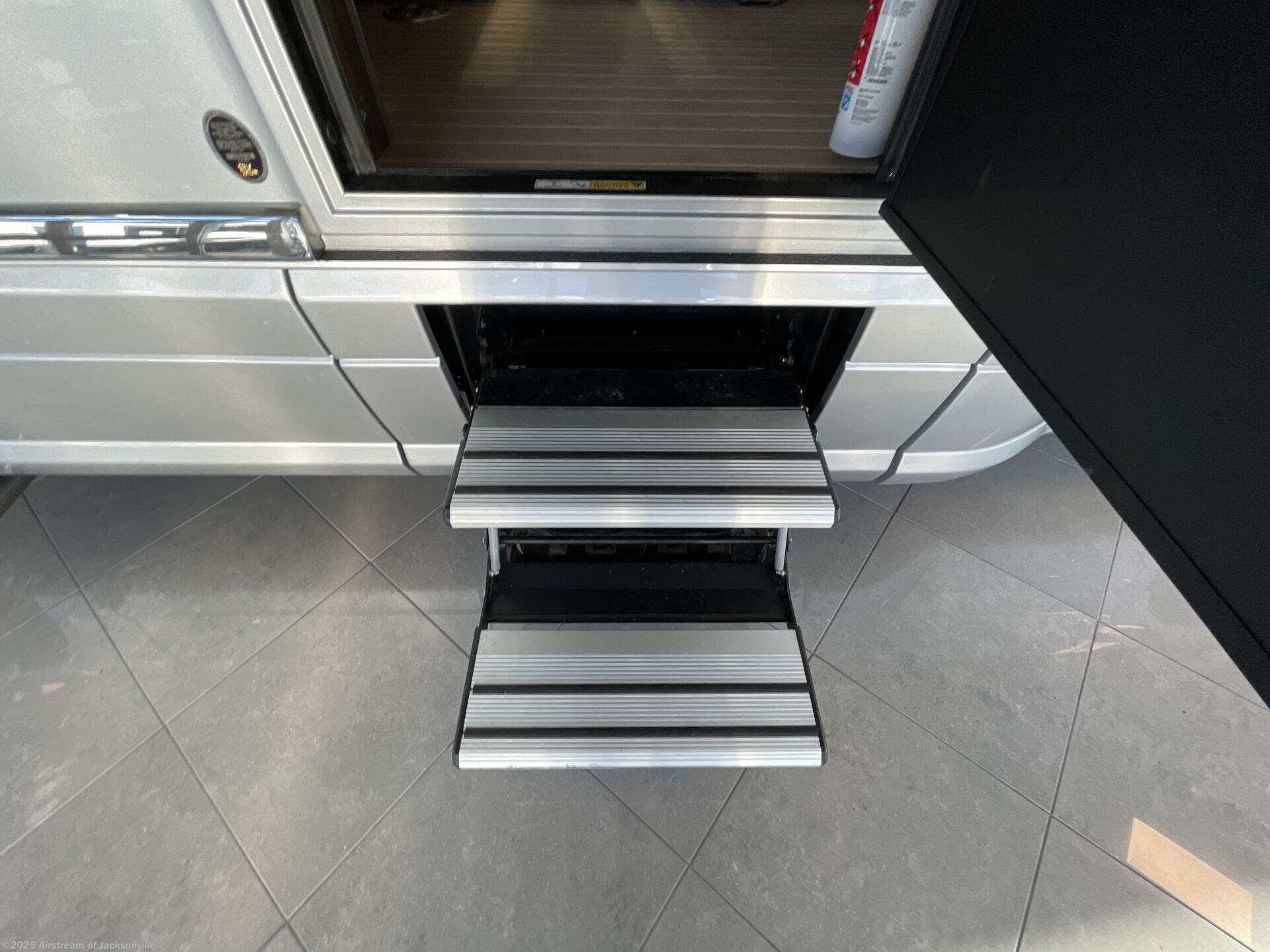 Call now about this 2025 Airstream Atlas Tommy Bahama! 2025 Airstream Atlas Tommy Bahama - Used Class B For Sale by Airstream of Jacksonville in Jacksonville, Florida