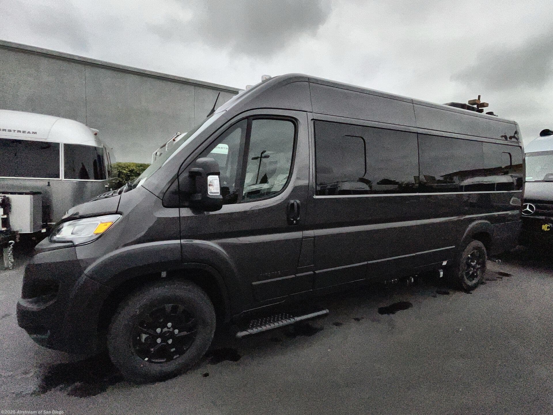 Contact us now about this 2025 Airstream Rangeline Std. Model! 2025 Rangeline Std. Model by Airstream from Airstream of San Diego in San Diego, California