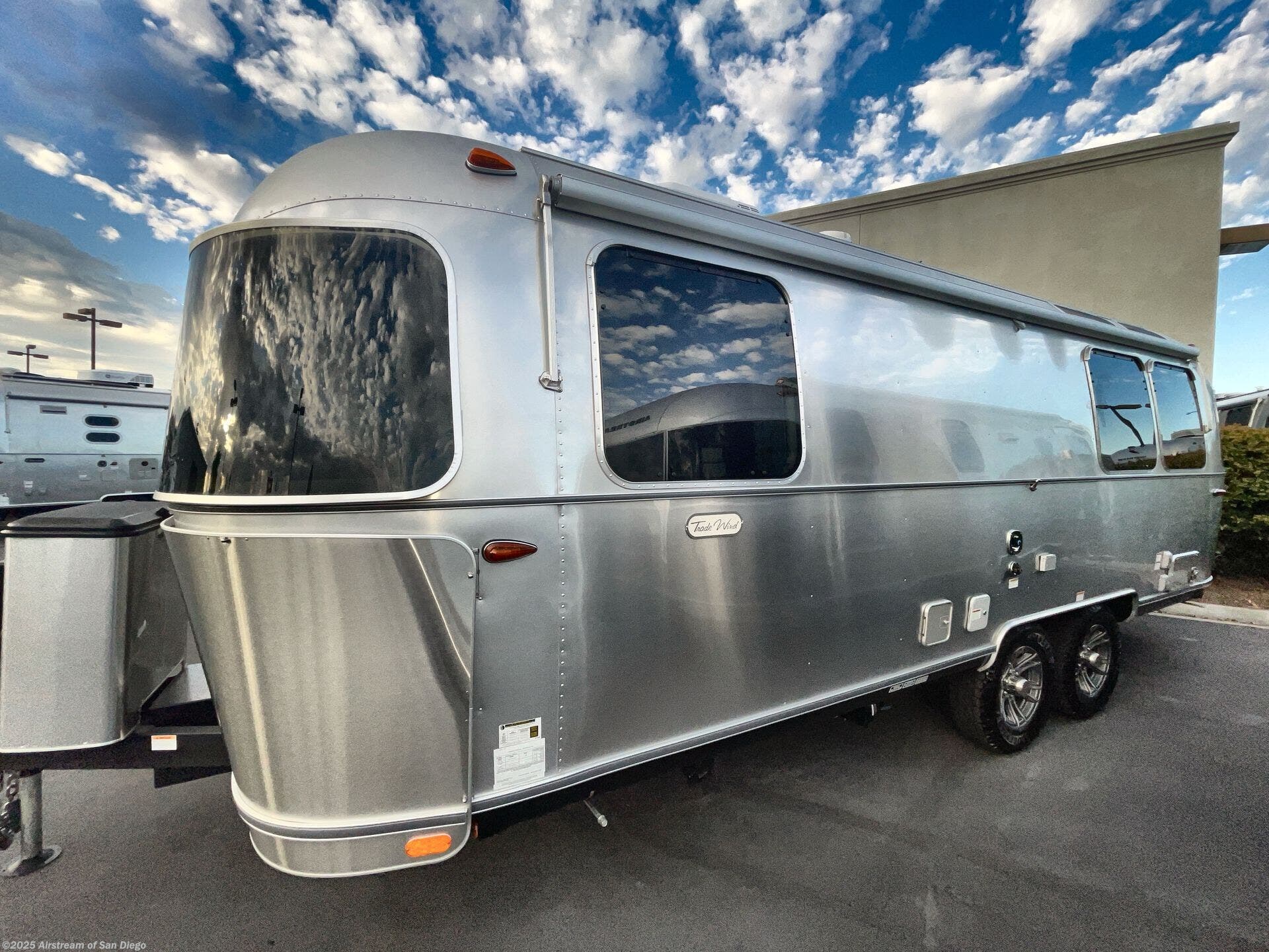 New 2026 Airstream Trade Wind 25FB available in San Diego, California