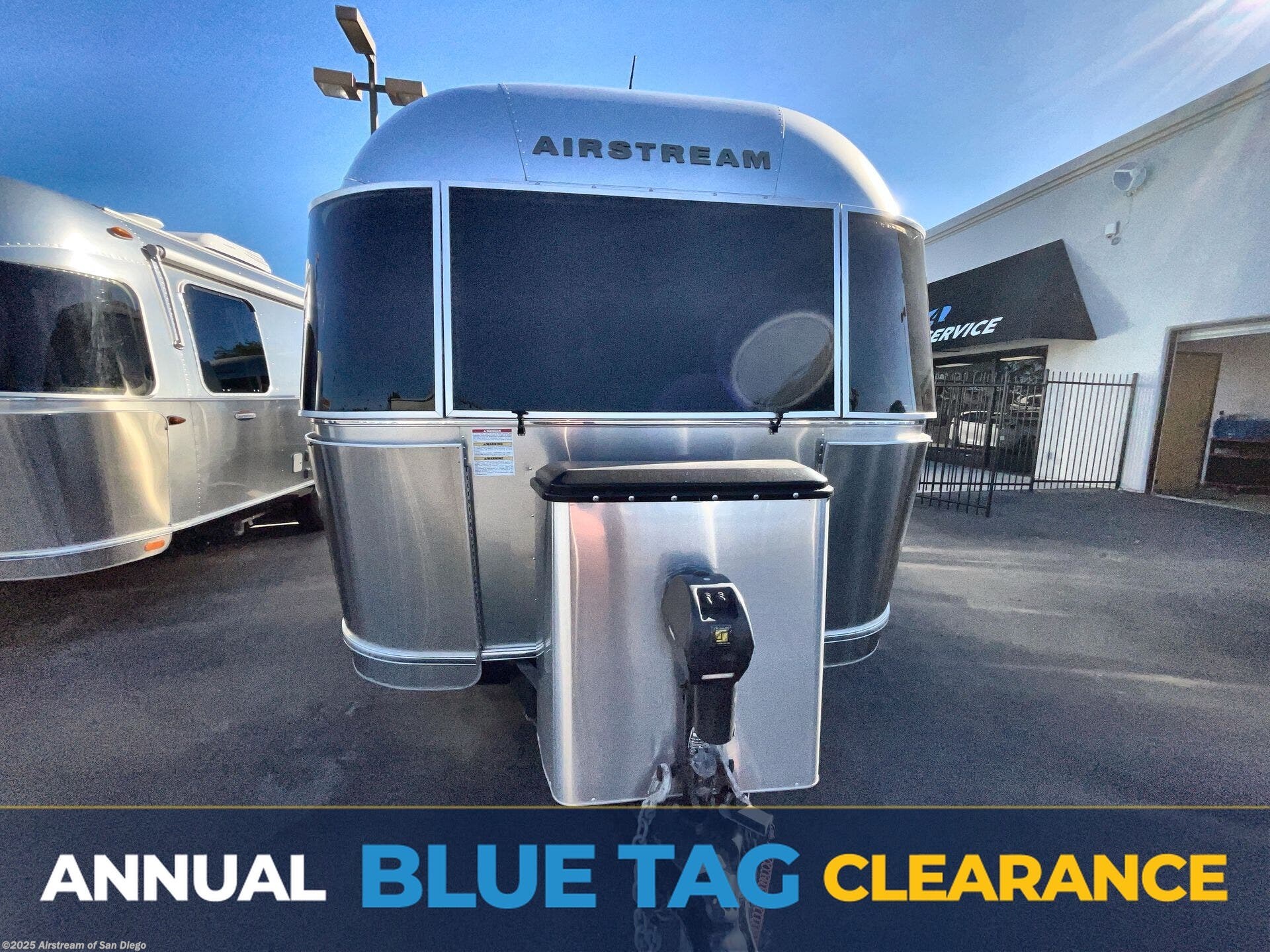 Email now about this 2017 Airstream Flying Cloud 20! Used 2017 Airstream Flying Cloud 20 available in San Diego, California