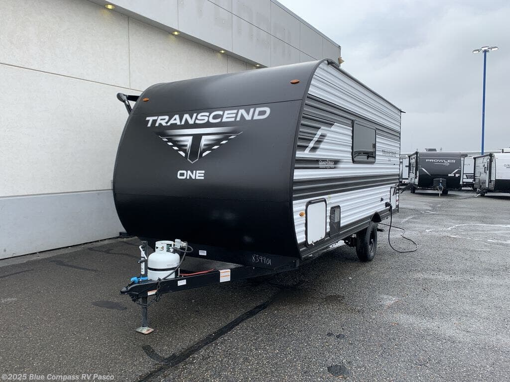 New 2026 Grand Design Transcend One 151BH available in Pasco, Washington