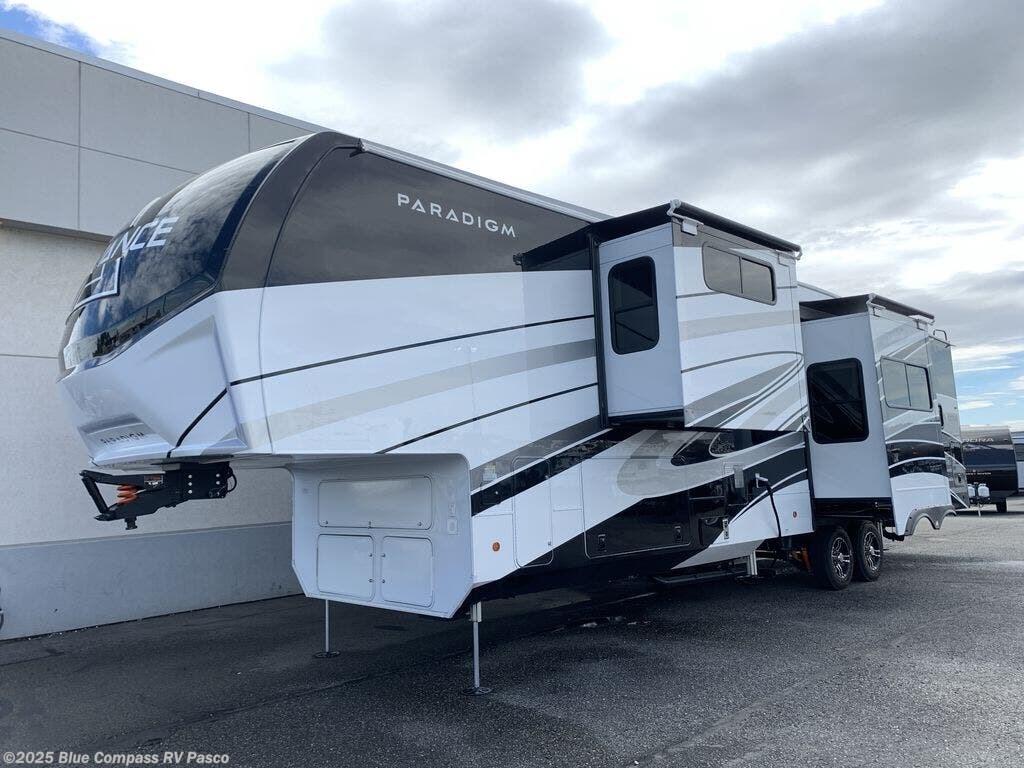 Contact us now about this 2026 Alliance RV Paradigm 382RK! 2026 Paradigm 382RK by Alliance RV from Blue Compass RV Pasco in Pasco, Washington
