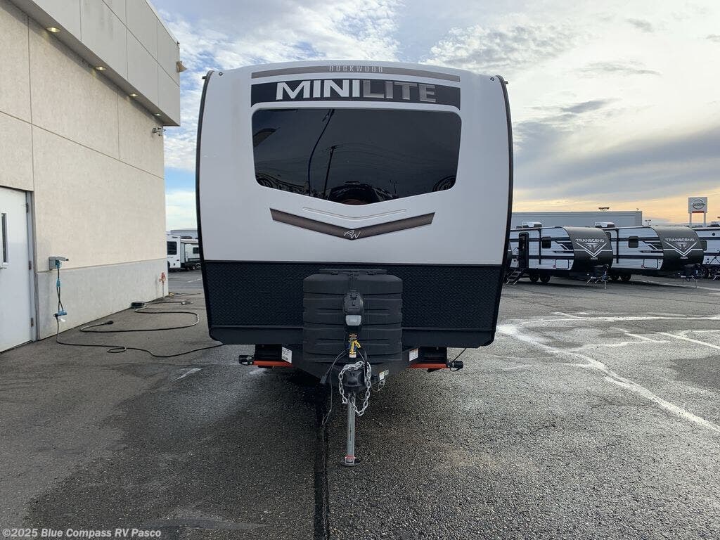 Contact us now about this 2025 Forest River Rockwood Mini Lite 2509S! 2025 Rockwood Mini Lite 2509S by Forest River from Blue Compass RV Pasco in Pasco, Washington