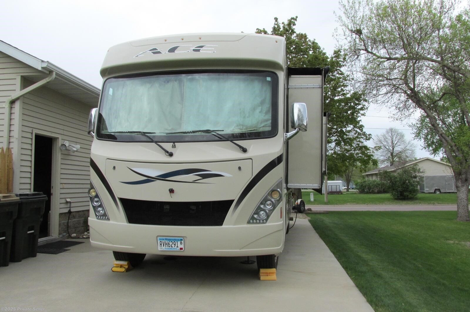 Contact us now about this 2017 Thor Motor Coach A.C.E. 27.2! 2017 A.C.E. 27.2 by Thor Motor Coach from For Sale By Owner in Melrose, Minnesota