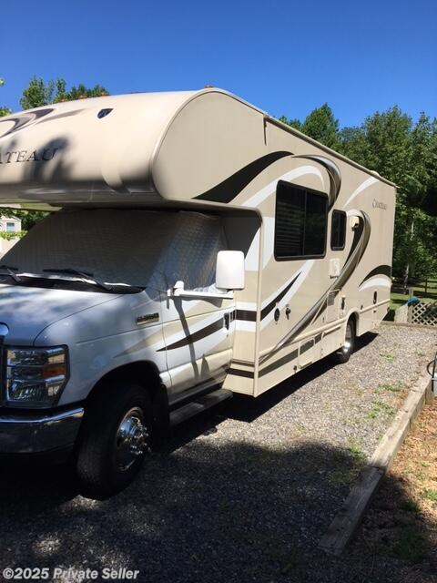Email now about this 2016 Thor Motor Coach Chateau 26A! Used 2016 Thor Motor Coach Chateau 26A available in Bumpass, Virginia