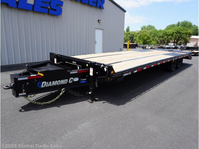 2025 Diamond C PX 32' 25.9K GVWR Deckover Trailer W/ Max Ramps