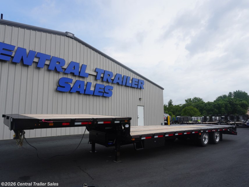 New 2025 Diamond C SDX212 28ft Step Deck Trailer available in Jordan, Minnesota