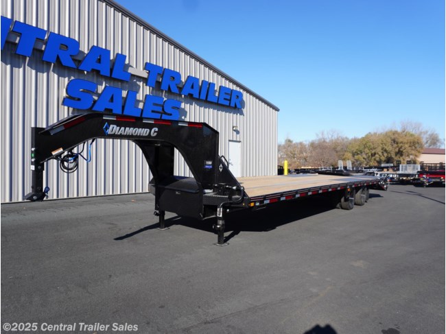 2026 Diamond C FMAX 32ft Gooseneck Deckover