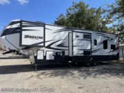 Used 2017 Grand Design Momentum 350M available in Kerrville, Texas