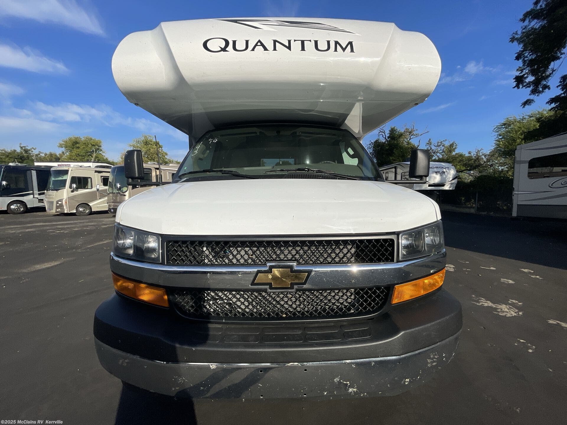 Call now about this 2026 Thor Motor Coach Quantum LC19! 2026 Thor Motor Coach Quantum LC19 - New Class C For Sale by McClains RV in Kerrville, Texas
