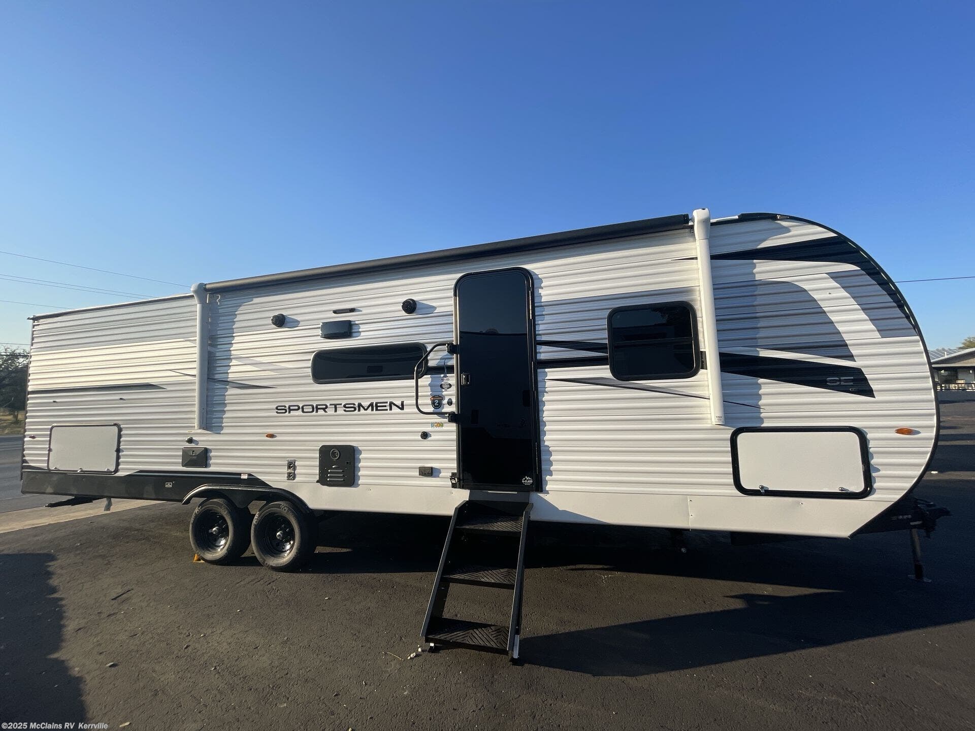 Email now about this 2026 K-Z Sportsmen SE 301BHK! New 2026 K-Z Sportsmen SE 301BHK available in Kerrville, Texas